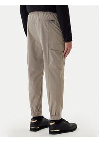 BOSS Spodnie materiałowe T_Urbanex-Cargolight 50508339 Zielony Tapered Fit. Kolor: zielony. Materiał: materiał #2