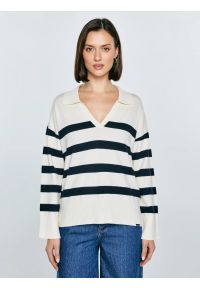 Big-Star - Sweter damski polo w pasy kremowo-czarne Alina 100. Okazja: na co dzień. Typ kołnierza: polo. Kolor: biały. Materiał: skóra, wiskoza. Wzór: gładki, paski. Styl: casual, elegancki #1