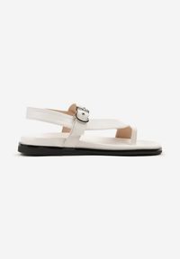 Renee - Białe Sandały Japonki z Paskiem z Klamerką Reavessa. Zapięcie: pasek. Kolor: biały. Materiał: jeans. Sezon: lato. Obcas: na obcasie. Styl: elegancki. Wysokość obcasa: niski #5