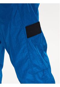 Calvin Klein Jeans Spodnie dresowe J30J322924 Granatowy Relaxed Fit. Kolor: niebieski. Materiał: syntetyk #5
