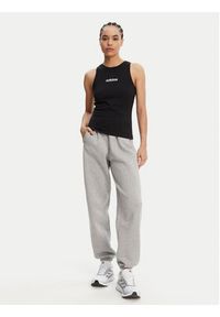 Adidas - adidas Top Essentials Linear JC5798 Czarny Slim Fit. Kolor: czarny. Materiał: bawełna