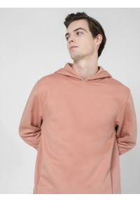 outhorn - Bluza oversize z kapturem męska - koralowa. Okazja: na co dzień. Typ kołnierza: kaptur. Kolor: pomarańczowy. Materiał: dzianina, poliester, dresówka, bawełna. Styl: casual #1