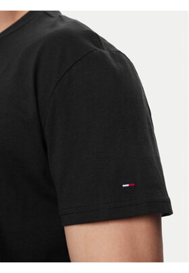 Tommy Jeans T-Shirt Photo Flag DM0DM23191 Czarny Regular Fit. Kolor: czarny. Materiał: bawełna