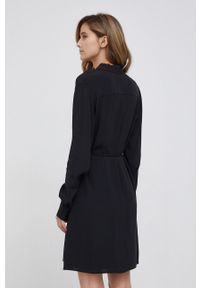 Calvin Klein Sukienka kolor czarny mini oversize. Kolor: czarny. Długość rękawa: długi rękaw. Typ sukienki: oversize. Długość: mini #3