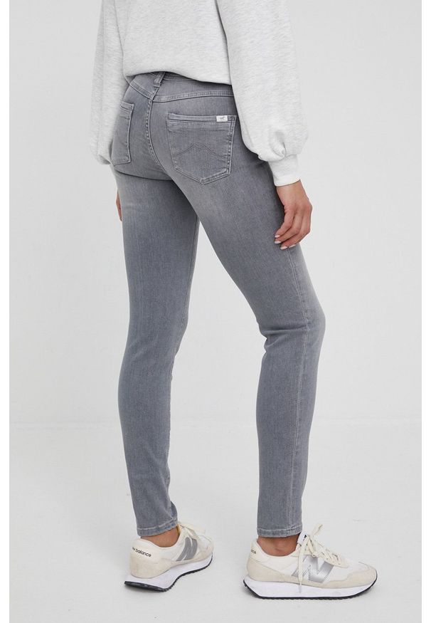 Mustang jeansy Jasmin Jeggings damskie medium waist. Kolor: szary