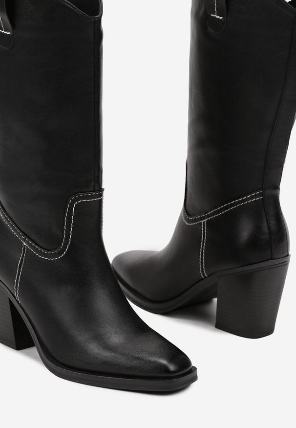 Born2be - Czarne Kozaki na Obcasie w Stylu Kowbojek Laoretta. Okazja: na co dzień. Kolor: czarny. Materiał: jeans. Wzór: kwiaty. Obcas: na obcasie. Styl: elegancki, wizytowy, casual. Wysokość obcasa: średni