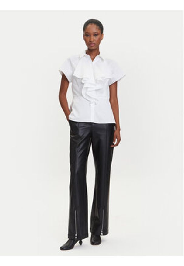 Karl Lagerfeld - KARL LAGERFELD Koszula A3W11035 Biały Regular Fit. Typ kołnierza: dekolt w karo. Kolor: biały. Materiał: bawełna