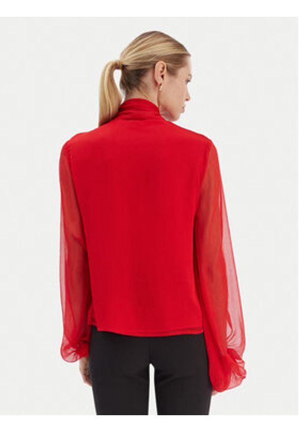 BARDOT - Bardot Bluzka Solace 59704TB2 Czerwony Relaxed Fit. Kolor: czerwony. Materiał: syntetyk