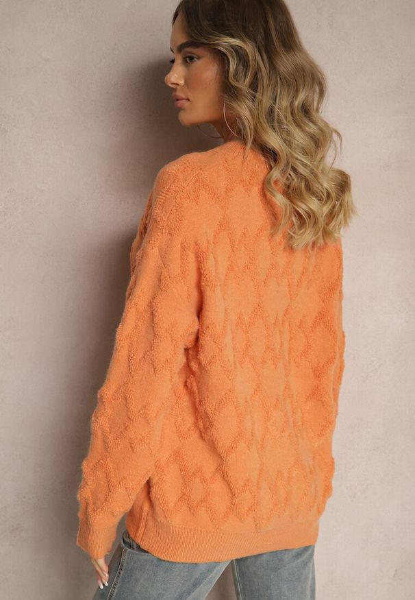 Renee - Pomarańczowy Luźny Sweter o Pudełkowym Kroju i Tłoczonym Splocie ze Ściągaczami Elomara. Okazja: na co dzień. Kolor: pomarańczowy. Materiał: jeans. Wzór: ze splotem. Styl: casual, elegancki