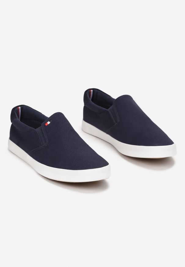 Born2be - Granatowe Tenisówki Ionina. Zapięcie: bez zapięcia. Kolor: niebieski. Materiał: materiał. Wzór: aplikacja, jednolity. Obcas: na obcasie. Styl: klasyczny. Wysokość obcasa: niski