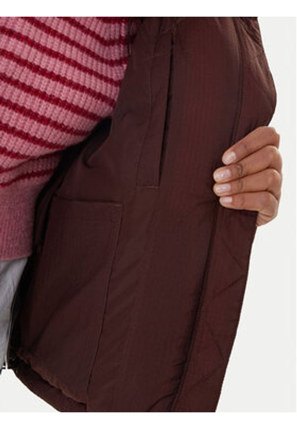 Tommy Jeans Kurtka zimowa DW0DW21625 Brązowy Regular Fit. Kolor: brązowy. Materiał: syntetyk. Sezon: zima