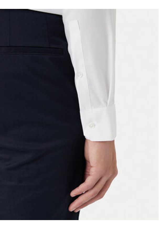 Calvin Klein Koszula LV019EU053 Biały Slim Fit. Kolor: biały. Materiał: bawełna