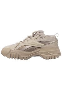 Buty do chodzenia damskie Reebok Club C Cardi V2. Kolor: beżowy. Materiał: skóra. Szerokość cholewki: normalna. Model: Reebok Club. Sport: turystyka piesza