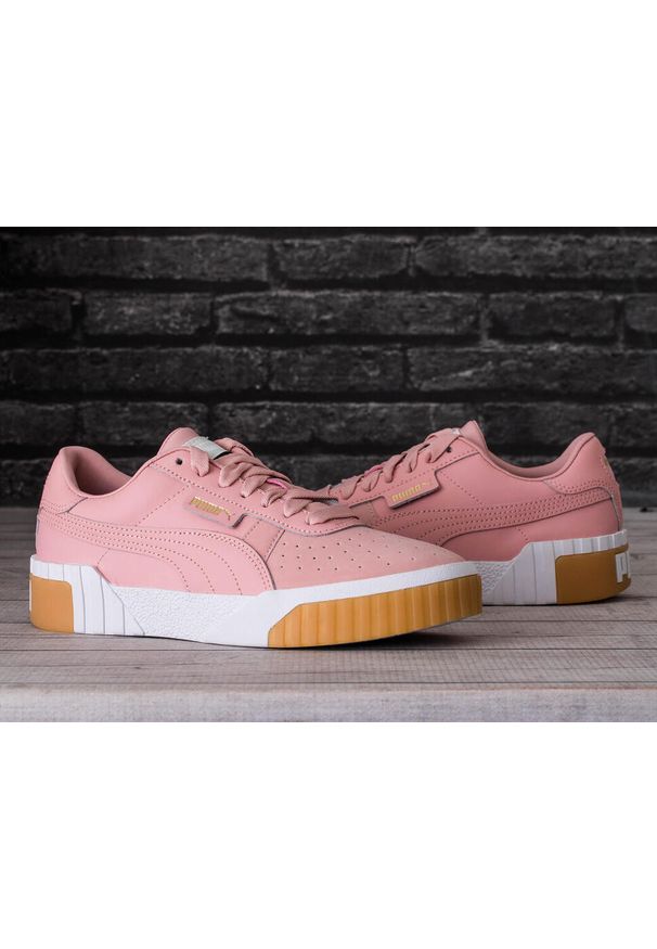 Buty damskie do chodznia Puma CALI EXOTIC BRIGHT. Kolor: różowy