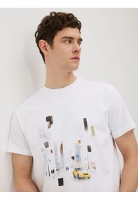 Reserved - T-shirt regular z nadrukiem - biały. Kolor: biały. Materiał: dzianina, bawełna. Wzór: nadruk #1
