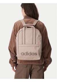 adidas Plecak Adidas Linear Essentials Backpack JZ7567 Beżowy. Kolor: beżowy. Materiał: materiał #1