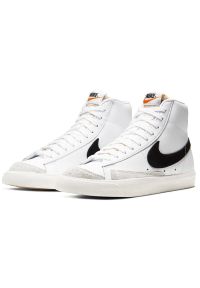 Buty Nike Blazer Mid '77 W CZ1055 100 białe. Okazja: na co dzień. Zapięcie: sznurówki. Kolor: biały. Materiał: materiał, skóra, guma. Szerokość cholewki: normalna #2