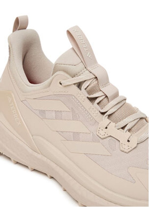 Adidas - adidas Trekkingi Terrex Free Hiker 2.0 Low JP5612 Beżowy. Kolor: beżowy. Materiał: materiał