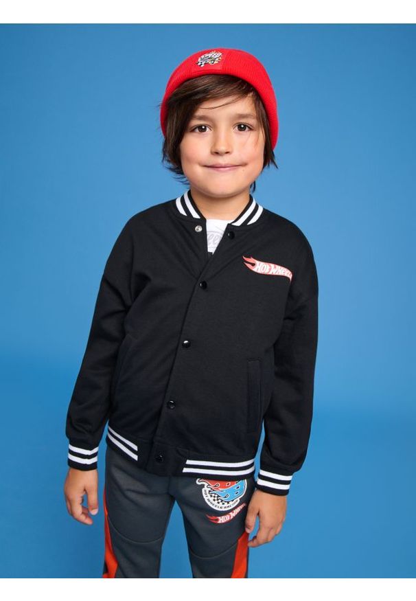 Sinsay - Bluza Hot Wheels - czarny. Kolor: czarny. Długość: długie