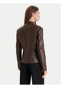 Guess Kurtka z imitacji skóry W6RL52 WL850 Brązowy Regular Fit. Kolor: brązowy. Materiał: skóra #6