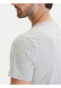 Polo Ralph Lauren T-Shirt 714844756008 Szary Regular Fit. Typ kołnierza: polo. Kolor: szary. Materiał: bawełna #2