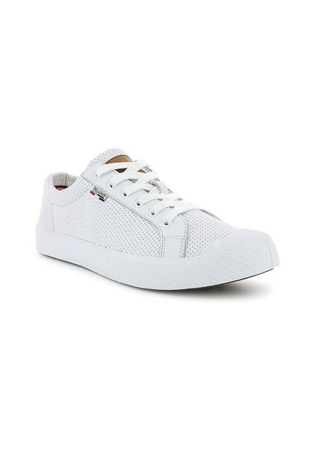 Buty do chodzenia damskie Palladium Boots Pallaphoenix OG Leather. Zapięcie: sznurówki. Kolor: biały. Materiał: materiał, syntetyk, guma. Szerokość cholewki: normalna. Sport: turystyka piesza