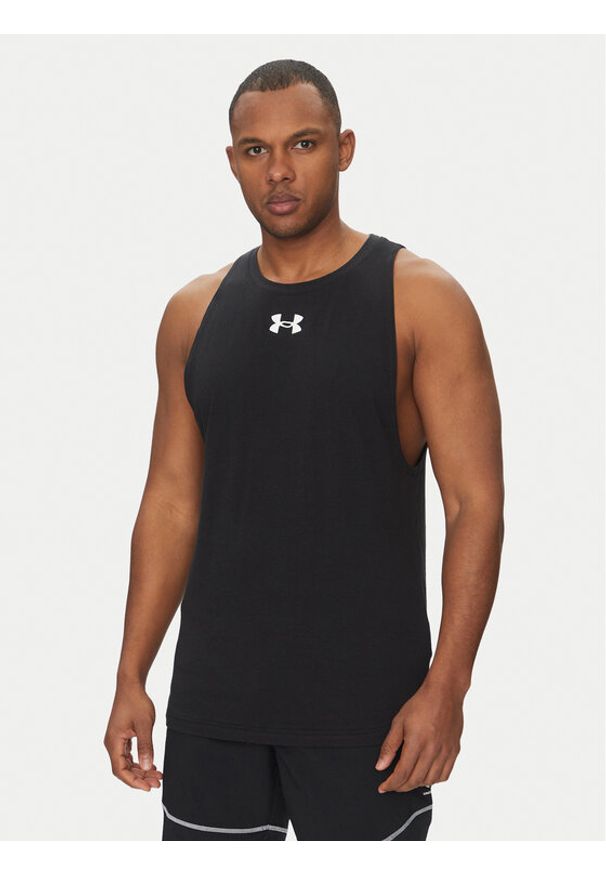 Under Armour Tank top Zone 1361901 Czarny Loose Fit. Kolor: czarny. Materiał: bawełna, syntetyk