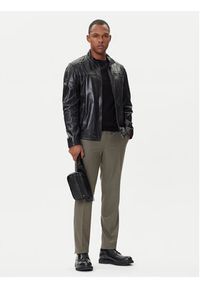 Armani Exchange Saszetka nerka XM001639 AF17205 MC105 Czarny. Kolor: czarny. Materiał: skóra