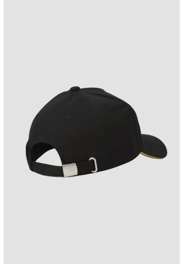 Just Cavalli - JUST CAVALLI Czarna czapka JC Gothic Institutional. Kolor: czarny