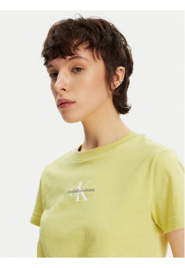 Calvin Klein Jeans T-Shirt Monologo J20J223113 Żółty Slim Fit. Kolor: żółty. Materiał: bawełna