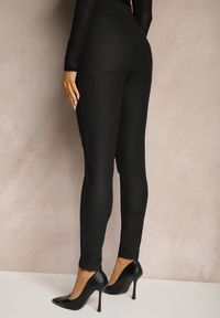 Renee - Czarne Spodnie Skinny High Waist z Gumką w Pasie i Wsuwanymi Kieszeniami Vialaena. Okazja: na co dzień. Stan: podwyższony. Kolor: czarny. Styl: casual, klasyczny, elegancki