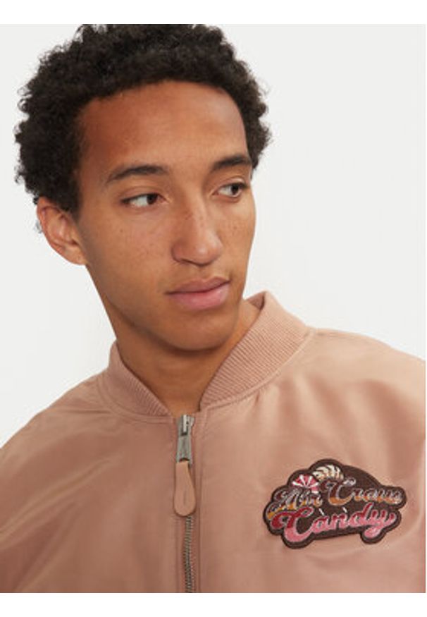 Alpha Industries Kurtka bomber 148140 Beżowy Regular Fit. Kolor: beżowy. Materiał: syntetyk