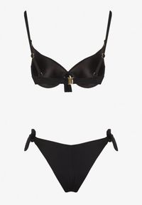 Renee - Czarne Bikini Majtki i Biustonosz z Wiązaniem Sadeenne. Kolor: czarny. Wzór: aplikacja