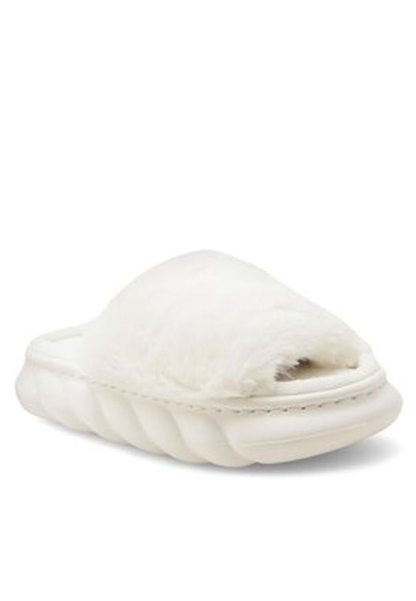 DeeZee Kapcie DE-24-01 Écru. Materiał: materiał