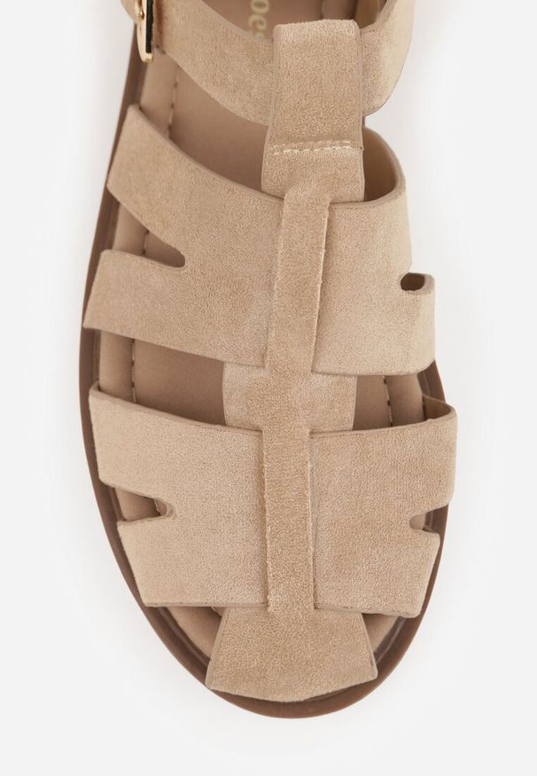 Renee - Ciemnobeżowe Sandały o Fasonie Gladiatorek z Paskiem ze Sprzączką Abma. Okazja: na co dzień. Zapięcie: pasek. Kolor: beżowy. Styl: casual