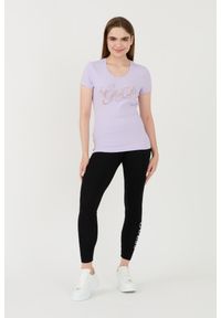 Guess - GUESS Lawendowy damski t-shirt Script, Rozmiar S. Kolor: fioletowy #4