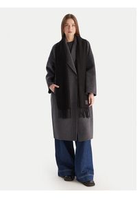 Calvin Klein Szalik Emblem LV04D8015G Czarny. Kolor: czarny. Materiał: kaszmir, materiał