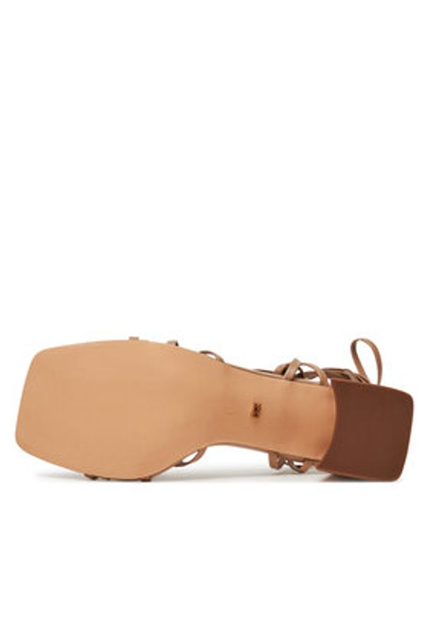 DeeZee Sandały F8755-1 Beżowy. Kolor: beżowy. Materiał: syntetyk, materiał