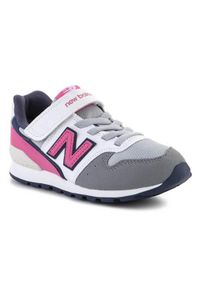 Buty do chodzenia dla dzieci New Balance 996. Zapięcie: rzepy. Kolor: wielokolorowy, szary. Materiał: tkanina, materiał. Szerokość cholewki: normalna. Model: New Balance 996. Sport: turystyka piesza