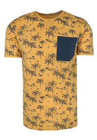 Porthal - T-Shirt Żółty z Nadrukiem w Palmy, Męski, Koszulka, Krótki Rękaw, U-neck. Okazja: na co dzień. Kolor: wielokolorowy, złoty, żółty. Materiał: bawełna. Długość rękawa: krótki rękaw. Długość: krótkie. Wzór: nadruk. Sezon: wiosna, lato. Styl: casual #1