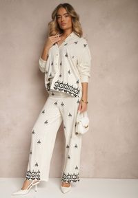 Renee - Biało-Czarna Koszula Boho z Wiskozy i Lnu z Ozdobnym Hafem Arliena. Okazja: na co dzień. Typ kołnierza: dekolt w serek. Kolor: biały. Materiał: len, wiskoza. Wzór: haft. Styl: boho