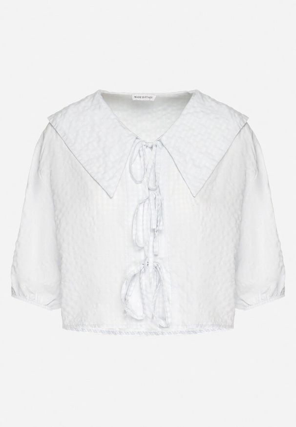 Born2be - Jasnoniebieska Bluzka z Wiskozą w Kratę z Wiązaniem Radellis. Okazja: na co dzień. Kolor: niebieski. Materiał: wiskoza. Styl: elegancki, casual