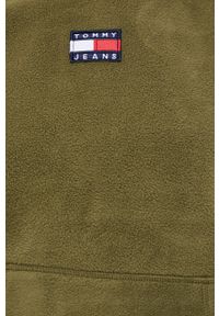 Tommy Jeans Bluza DW0DW11043.4890 damska kolor zielony z kapturem gładka. Okazja: na co dzień. Typ kołnierza: kaptur. Kolor: zielony. Materiał: poliester. Długość rękawa: długi rękaw. Długość: długie. Wzór: gładki. Styl: casual #3