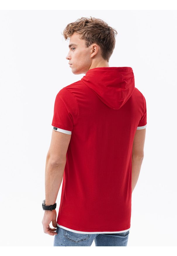 Czerwony t-shirt Ombre Clothing z kapturem