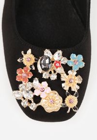 Born2be - Czarne Sandały Vices na Obcasie Bez Pięty ze Skórzaną Wkładką i Cyrkoniami Nimiotte. Okazja: na co dzień. Zapięcie: sprzączka. Kolor: czarny. Materiał: skóra. Sezon: lato. Obcas: na obcasie. Styl: casual, elegancki. Wysokość obcasa: średni #3