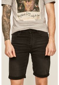 Only & Sons - Szorty jeansowe. Okazja: na co dzień. Kolor: czarny. Materiał: jeans. Wzór: gładki. Styl: casual #1