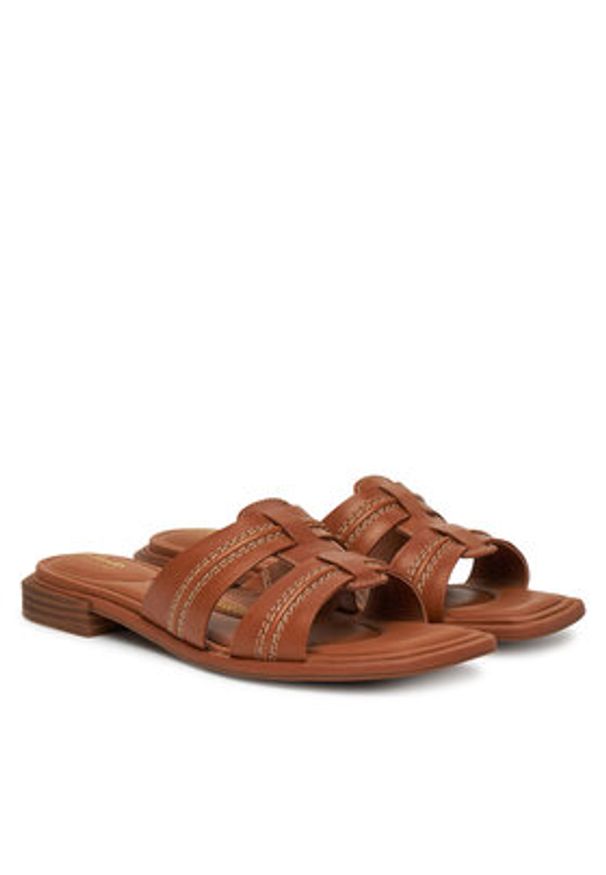 Clarks Klapki Ariany Mule 26181239 Brązowy. Kolor: brązowy. Materiał: skóra