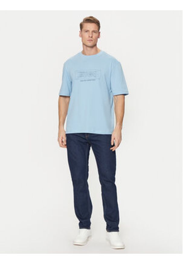 Hugo - HUGO T-Shirt Nufrancos 50532095 Niebieski Regular Fit. Kolor: niebieski. Materiał: bawełna
