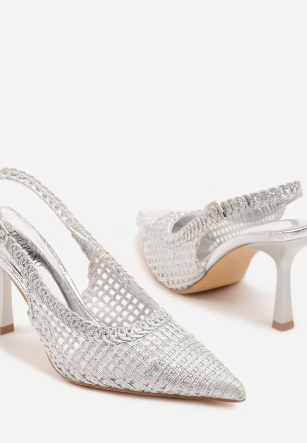 Renee - Srebrne Sandały na Szpilce Typu Slingback Ozdobione Plecionką Meranoria. Okazja: na co dzień. Zapięcie: sprzączka. Kolor: srebrny. Wzór: aplikacja. Obcas: na szpilce. Styl: elegancki, casual
