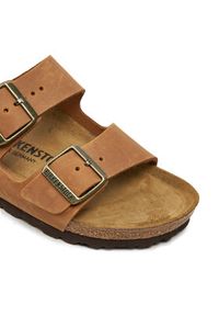 Birkenstock Klapki Arizona Leoi 1028401 Brązowy. Kolor: brązowy. Materiał: skóra